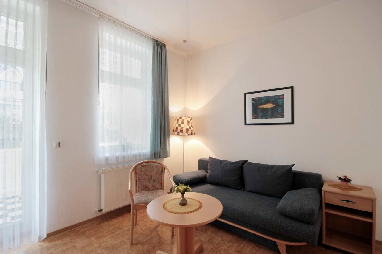 Hans By Rujana Apartment